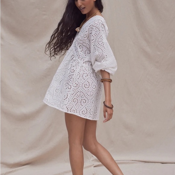 NWT Jen’s Pirate Booty Eyelet Tunic - Picture 2 of 3